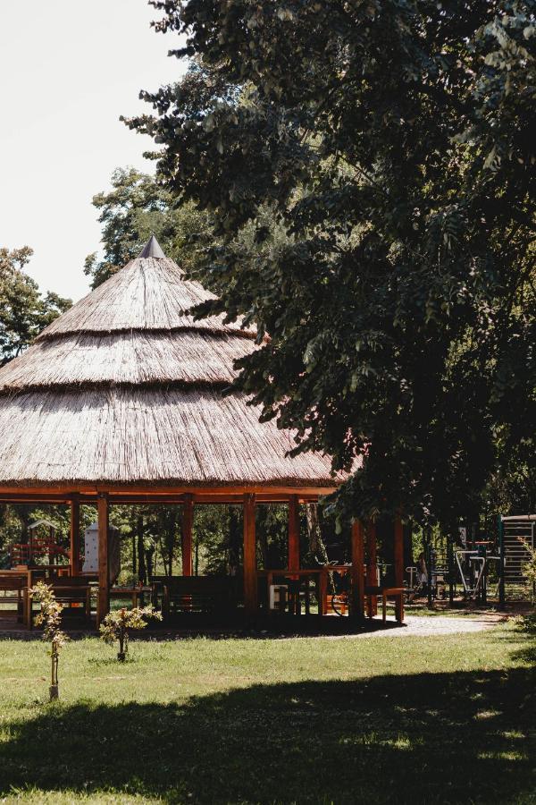 Vukovarska Kuca Hotel Exterior photo